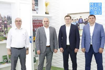 Директор по развитию РФС Максим Митрофанов посетил Дагестан с рабочим визитом