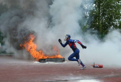 Ленинградские специалисты взяли «бронзу» на соревнованиях по пожарно-спасательному спорту
