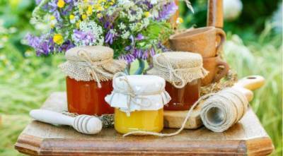 Как использовать мед в саду: 3 секретных трюка