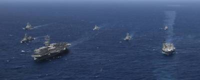 Китайцы посмеялись над кораблями НАТО в Черное море