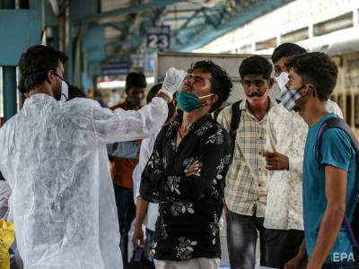 Число жертв коронавируса в Индии превысило 400 тыс. человек
