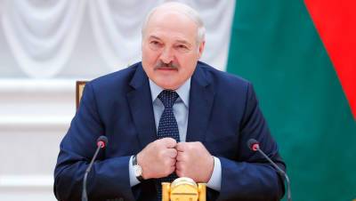 Лукашенко призвал не допустить переписывания истории ВОВ