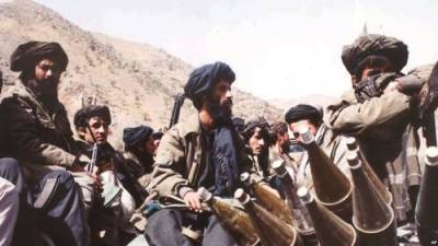 Зась: Таджикистану необходимо оказать помощь в обороне афганской границы