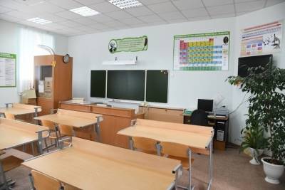 В Волгограде расторгли контракт по ремонту школы № 36 из-за срыва сроков