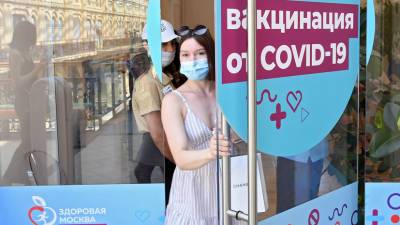 Скончались 697 пациентов: в России за сутки выявлено 24 439 новых случаев коронавируса