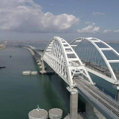С момента открытия Крымского моста по нему проехало более 15 млн автомобилей