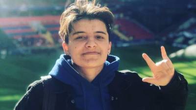 «Училась по матчам, которые смотрела по телевизору»: как девушка из Таджикистана строит футбольную карьеру в России