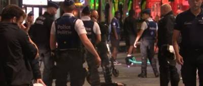 В Брюсселе полиция газом и водометами разгоняла «буйных» болельщиков после поражения на Евро-2020