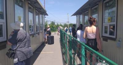 Пассажиропоток на КПВВ «Станица Луганская» снизился на 30%
