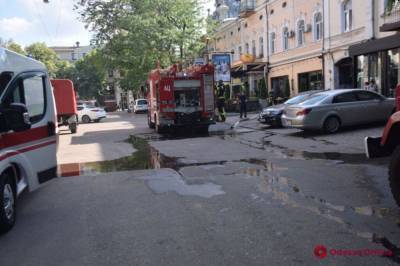 В Одессе горел ресторан на Гаванной (фото)