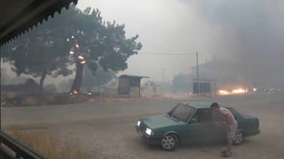 Турция в огне: ситуация с пожарами остается напряженной