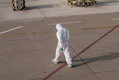 В КНР рассказали, что вспышка коронавируса в Нанкине началась c инфицирования уборщицы