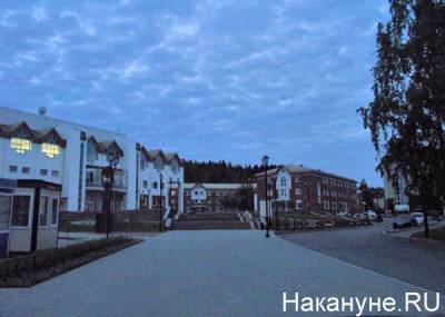 В Ханты-Мансийске две школьницы отправлены под арест из-за подозрений в торговле наркотиками