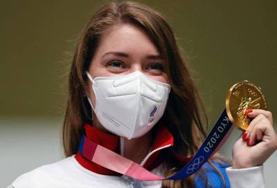Спортсменка Виталина Бацарашкина завоевала уже третью медаль на Олимпиаде в Токио