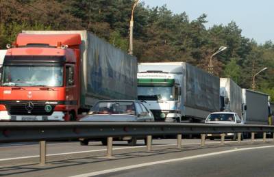 В Украине запустили систему мониторинга выдачи разрешений на международные автоперевозки