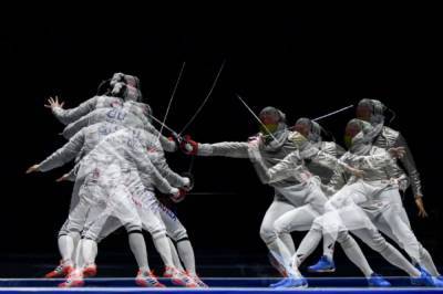 Российские шпажисты вышли в финал турнира на Олимпиаде