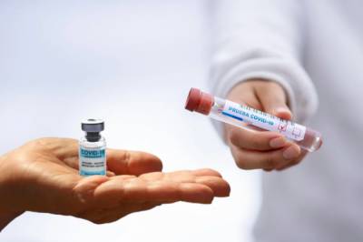 Предприятия Петербурга должны обеспечить вакцинацию 80% персонала к октябрю