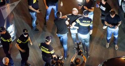 Беспорядки в Тбилиси: за нападение на оператора задержаны еще два человека