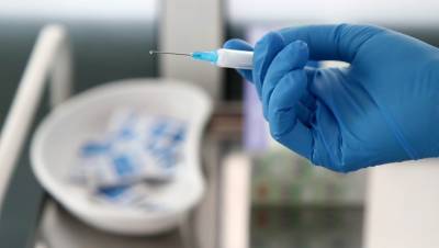 Число прошедших цикл вакцинации "Эпиваккороной" россиян превысило 1 млн