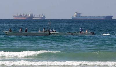 На судно израильской компании у берегов Омана напали пираты - news-front.info - Израиль - Эмираты - Танзания - Оман - Нападение