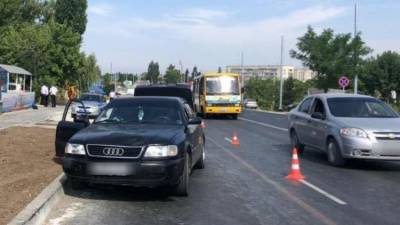 На евпаторийской трассе в Саках насмерть сбили крымского чиновника