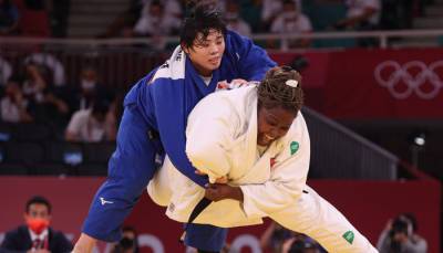 Японка Соне выиграла олимпийское золото по дзюдо в категории свыше 78 кг