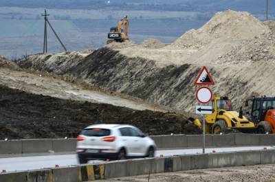 Крым лидирует в РФ по темпам дорожного строительства в 2021 году