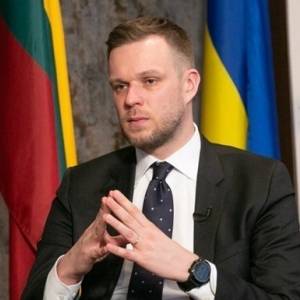 Литва угрожает санкциями Беларуси из-за миграционного кризиса
