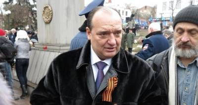 На Луганщине вышли против мэра, которого обвиняют в сепаратизме