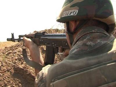 На линии соприкосновения армянских и азербайджанских войск идёт стрельба