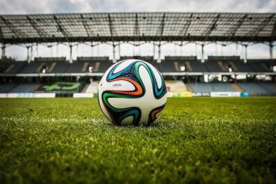 Юных петербуржцев-правонарушителей пригласили в школу футбольного мастерства