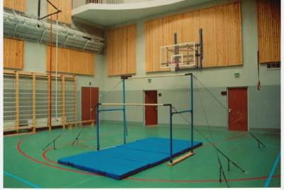 В три спортшколы Смоленска купили новое оборудование и инвентарь