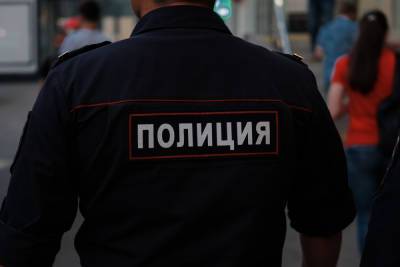 18-летняя россиянка обвинила полицейского в изнасиловании по заказу подруги