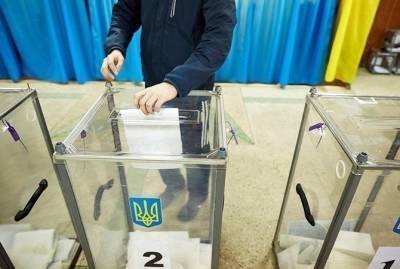 31 октября состояться выборы в двух округах в Раду и мэров, а в августе и сентябре - местных депутатов