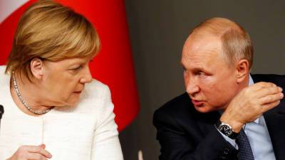 Стало известно о разговоре Путина и Меркель на повышенных тонах