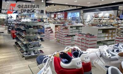 Россиянам дали советы по выбору качественной обуви