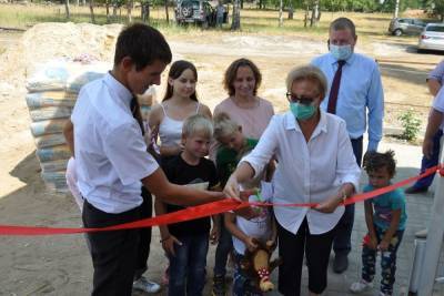 Многодетная семья, потерявшая жилье при пожаре, въехала в новый дом в Вознесенском районе