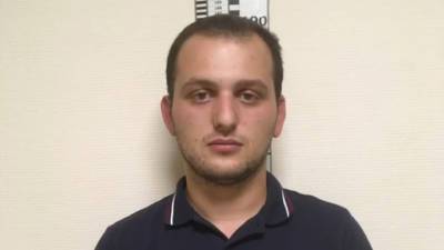 Суд в Петербурге арестовал драчуна на кабриолете