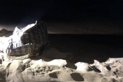 На самарском пляже нашли сумку с обмотанным скотчем телом женщины