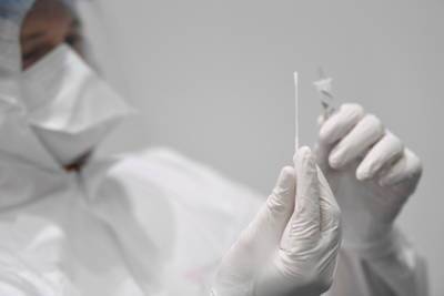 Германия введет обязательные тесты на коронавирус для всех приезжих
