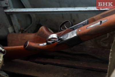 В Княжпогостском районе троим жителям с зависимостями доверили ружья
