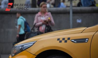 В Москве таксист избил пассажирку за отказ поздороваться