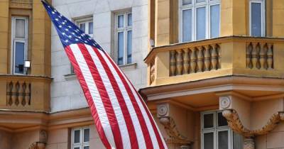 Посольство США в Москве прекращает прием консульских сборов за визы