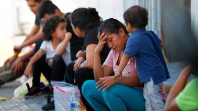 США возобновили депортации мигрантов