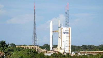 Ракета Ariane 5 вывела на орбиту первый перепрограммируемый спутник связи