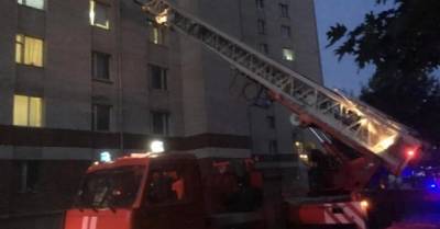 Пожар в Ивано-Франковске: из общежития вуза эвакуировали 88 студентов (ФОТО)