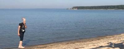 В Новосибирске на пляже 29-летний мужчина угрожал покончить с собой