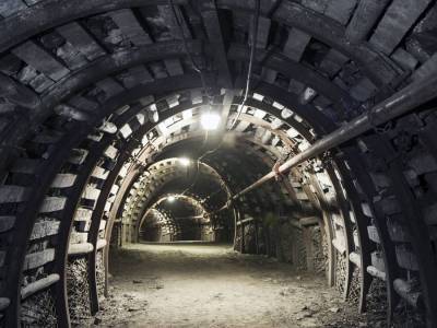 На шахте в Донецкой области произошел взрыв, 10 человек пострадало
