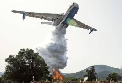 Россия направила на тушение пожаров в Турции пять самолётов и три вертолёта