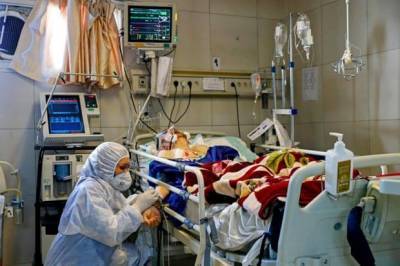 От коронавируса в Иране за сутки скончались более 280 человек